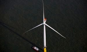 غول‌های نفتی باید تا سال 2035 سرمایه‌گذاری هنگفتی در انرژی‌های تجدیدپذیر انجام دهند