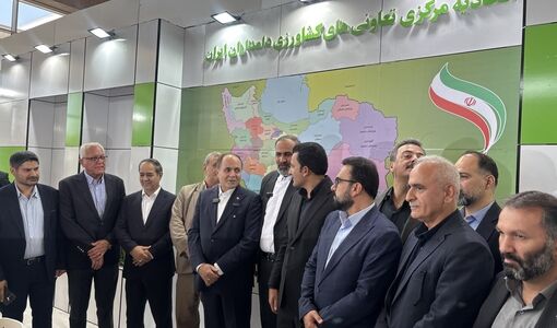 وزیر جهاد کشاورزی از دومین نمایشگاه دام و طیور بازدید کرد