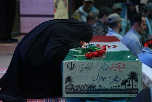 بزرگداشت هفته دفاع مقدس در وزارت جهاد کشاورزی/ از کتاب «پرواز از خیابان» رونمایی شد