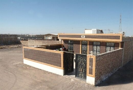 مددجویان روستایی در شهرستان دشتی صاحب مسکن می‌شوند