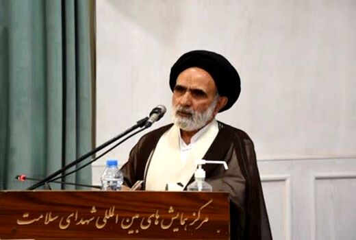 زمینه‌های تعالی در صنایع کشتارگاهی و غذای حلال فراهم شود