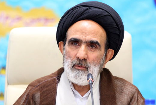 دنیا تشنه پیام انقلاب است