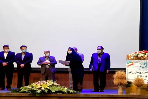 تقدیر وزیر جهادکشاورزی از  رییس سازمان جهادکشاورزی استان قزوین