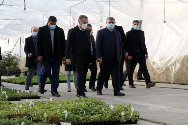 بازدید استاندار آذربایجان غربی از شرکت کشت بافت گیاهی رویان پژوهش ارومیه