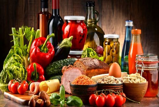 تورم کاهشی شد/ لزوم تداوم سیاست‌های تنظیم بازاری