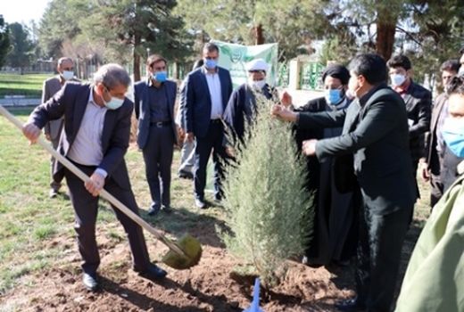 حفاظت منابع طبیعی ارزشمندتر از اجرای پروژه های اجرایی و اصلاحی است