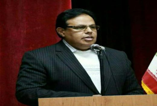 تجلیل معاونت حقوقی ریاست جمهوری از رئیس اداره امور حقوقی و مالکیت اراضی مدیریت امور اراضی استان آذربایجان شرقی