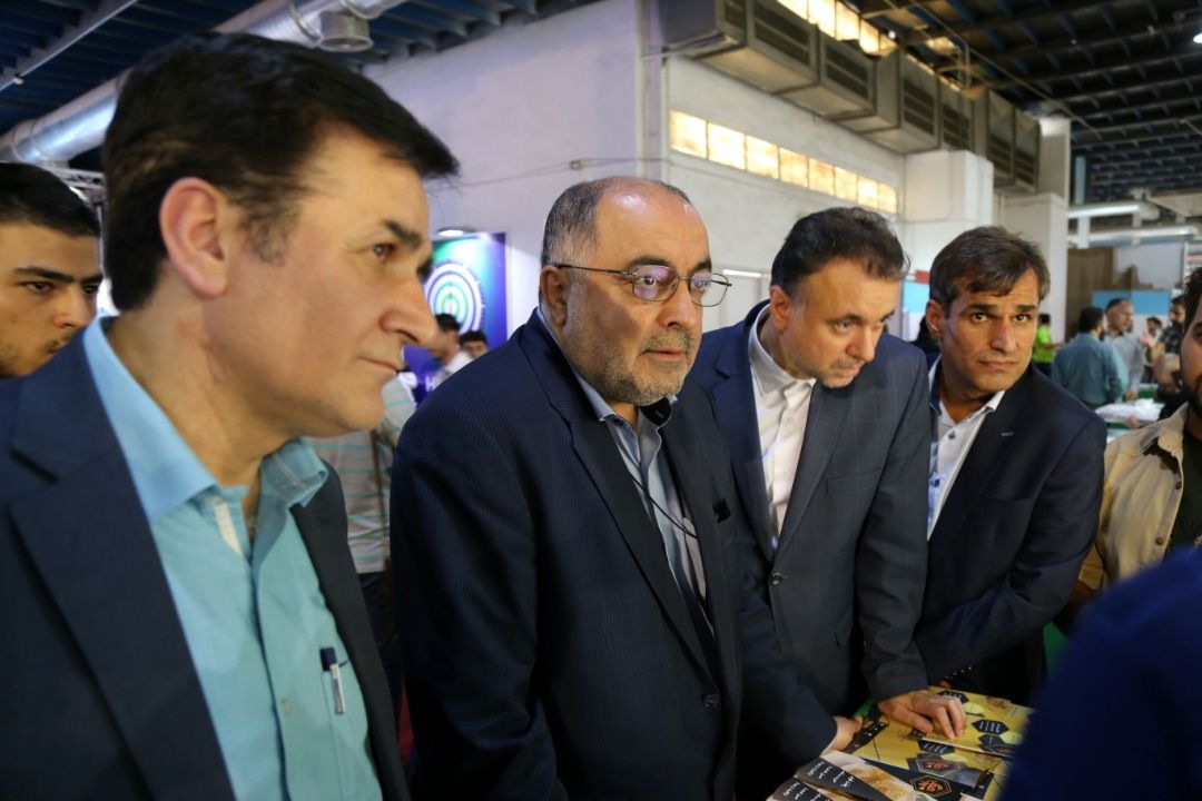 بازدید معاون برنامه ریزی و امور اقتصادی وزارت جهاد کشاورزی از بیست و پنجمین نمایشگاه الکامپ