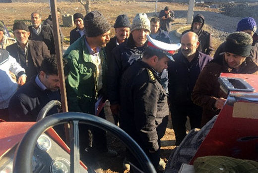 اجرای طرح پلاک‌گذاری تراکتورهای کشاورزی درشهرهای هریس و کلوانق