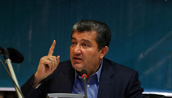 دولت به کشاورزان خسارت‌دیده کمک کند