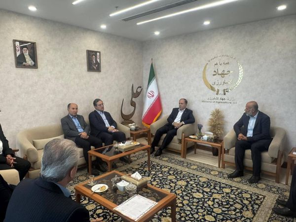 دیدار استاندار آذربایجانغربی با وزیر جهاد کشاورزی