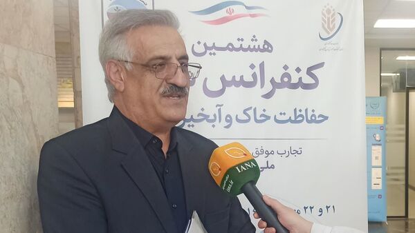 ۶.۸ میلیون هکتار از اراضی آبی کشور با محدودیت‌های خاک مواجه است/۱.۲ میلیون هکتار از اراضی آبی کشور در وضعیت کاملاً سالم