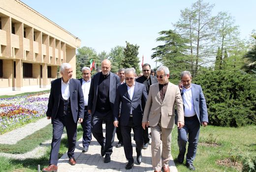 رئیس کمیسیون آموزش مجلس: مجلس با تمام ظرفیت از سازمان تات حمایت می‌کند/ باغ گیاه شناسی گنجینه‌ای زنده برای آینده کشور است