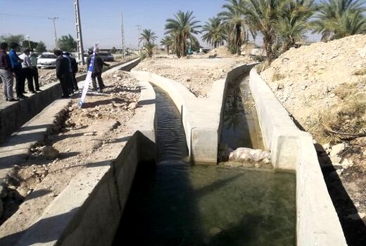 افتتاح یک کانال آبیاری در کازرون