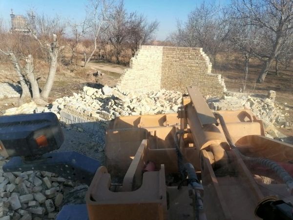 ۳.۹ هکتار از اراضی کشاورزی تاکستان به وضع سابق بازگشت