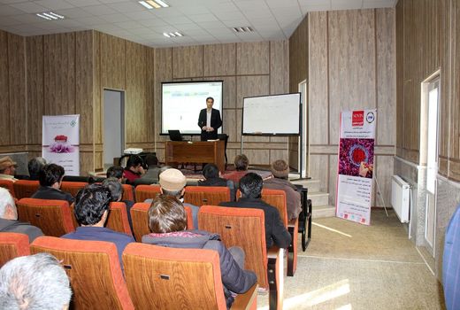 برگزاری دوره آموزشی بورس زعفران در مدیریت جهاد کشاورزی شهرستان فاروج