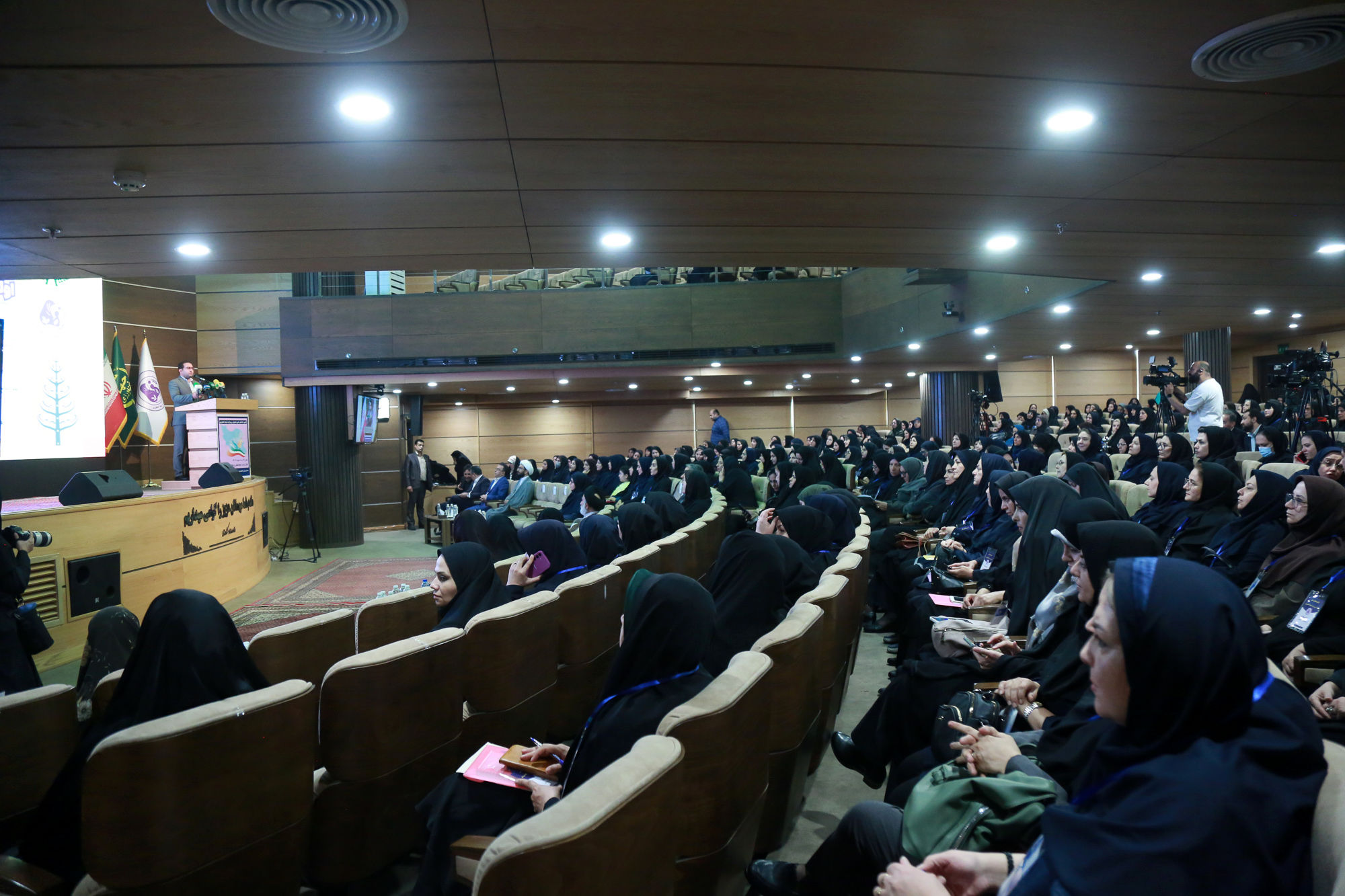  نخستین همایش مدیران زن وزارت جهاد کشاورزی / روز اول 