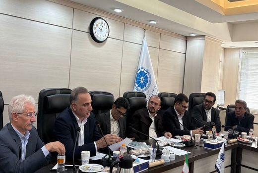 تولیدات زراعی کشور به ۹۷ میلیون تن در سال می رسد/واردات ۱۰ هزار تن سم انجام گرفته‌ است