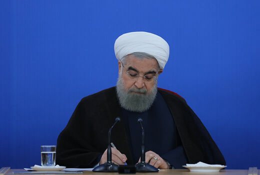 دستور  روحانی برای کمک های فوری به زلزله زدگان 