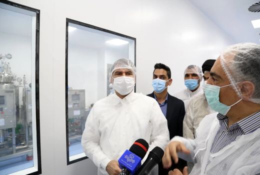بازدید وزیر جهاد کشاورزی از کارخانه دانش بنیان ویتان فارمد در شهرستان نظرآباد