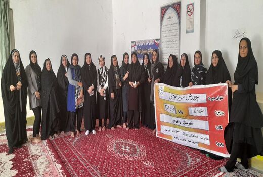 پاسداشت نقش زنان روستایی در تولید محصولات کشاورزی