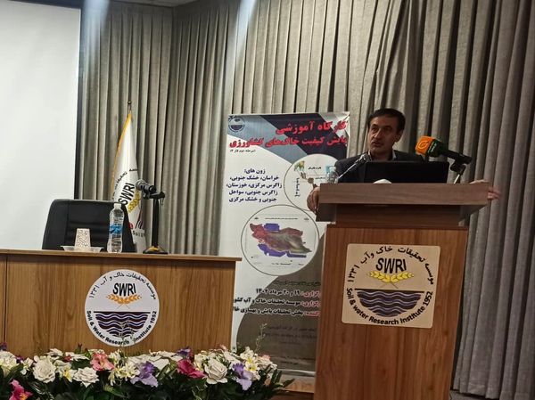 زمان گلزدن خاک شناسان فرا رسید/ لزوم استفاده از ظرفیت فارغالتحصیلان توانمند خاکشناسی