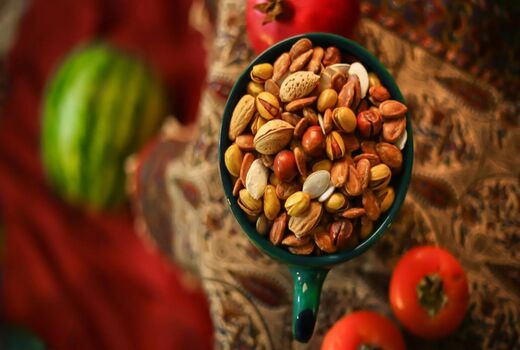 آجیل یلدا چند؟