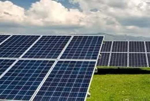 تحویل ۱۵ هکتار از اراضی ملی قزوین برای احداث نیروگاه خورشیدی