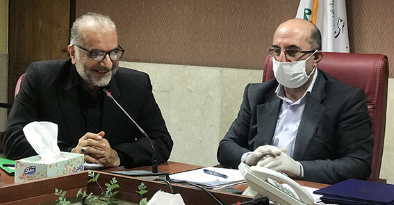 مرغ‌های سایز هر کیلو 14500 تومان خریداری می شود