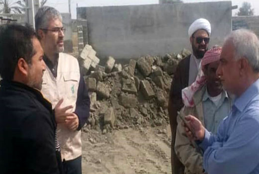 مدیرکل حوزه نماینده ولی فقیه وزارت جهاد کشاورزی و بسیج حیدریون به یاری سیل زدگان جاسک رفتند