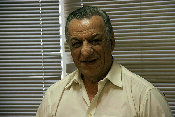 دولت و کشاورز در دوکفه ترازو