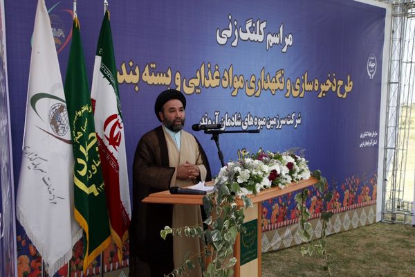 توسعه زیرساختهای کشاورزی خواسته مردم اذربایجان غربی است