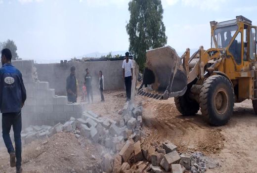 اجرای احکام قطعی تخریب در سروستان