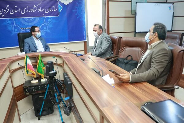 دیدار نماینده اتاق اصناف کشاورزی ایران با رییس سازمان جهاد کشاورزی استان قزوین