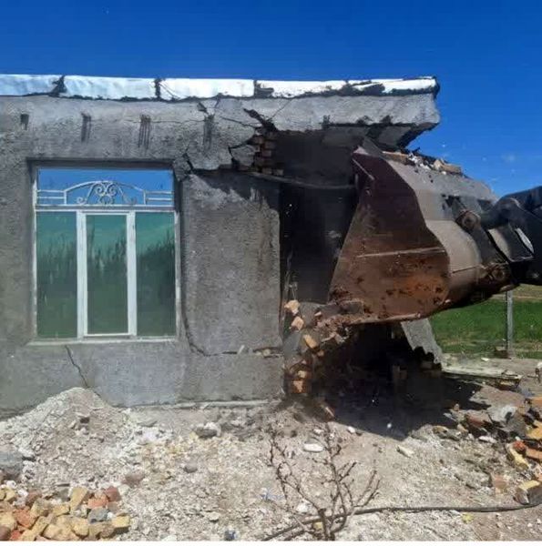 قلع و قمع ۳۶بنای غیرمجاز در اراضی کشاورزی شهرستان قزوین