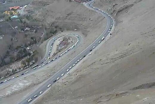ترافیک پرحجم و روان در جاده چالوس 