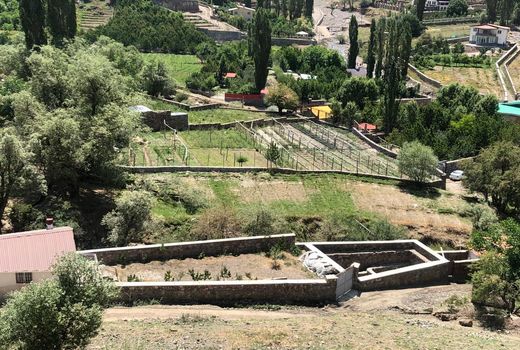 رصد وپایش مجوزهای تبصره 4 صادرشده در شهرستان شمیرانات