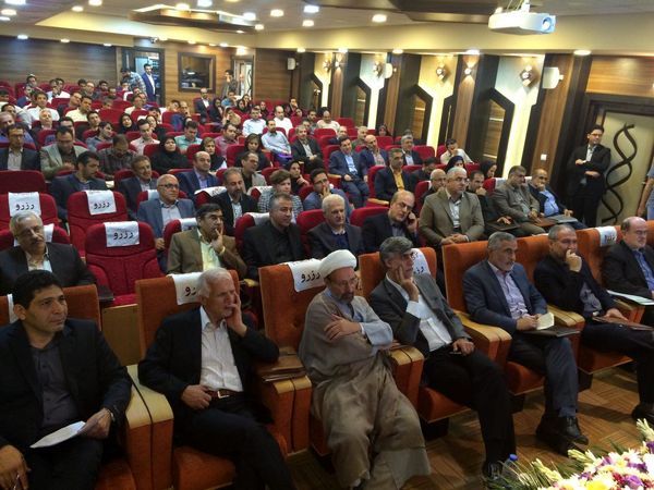 سالانه 250 میلیارد تومان صرف تحقیقات کشاورزی میشود/ با اظهارات غیرکارشناسی درباره تراریخته، آرامش جامعه را بر هم نزنید