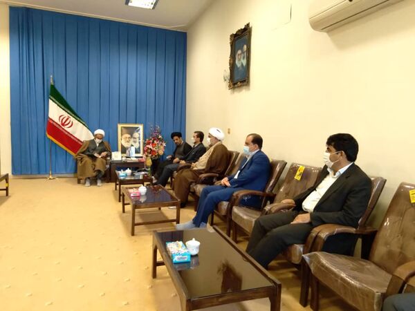 باید مشکل دام مازاد عشایر برای فروش را برطرف کنیم