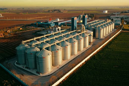 تسهیل شرایط نگهداری گندم با کاهش رطوبت نسبی هوا