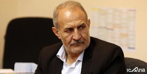 پیشنهاد تفکیک ردیف بودجه یارانه آرد نانوایی ها از خرید تضمینی گندم