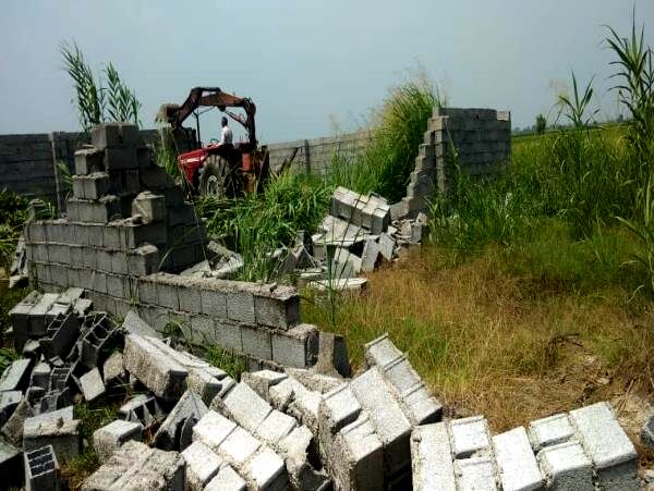 60 دیوارکشی غیرمجاز در بابل قلع و قمع شد