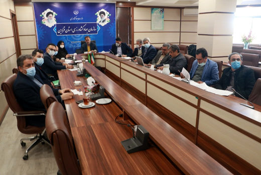 برگزار نشست بررسی مسائل مرتبط با امور اراضی شهرستان بویین زهرا 