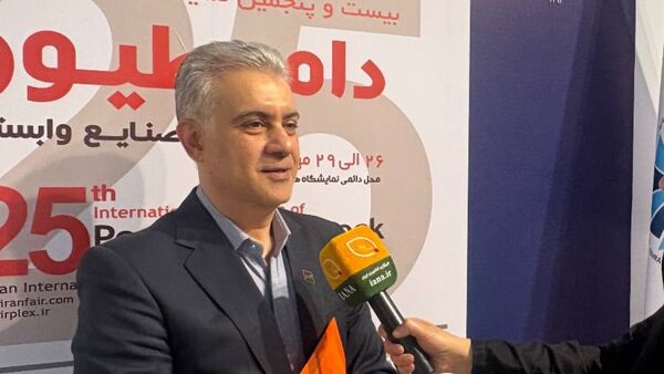 کاهش وابستگی به واردات خوراک دام، اولویت توسعه فناوری در صنعت دام و طیور است