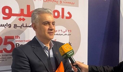 کاهش وابستگی به واردات خوراک دام، اولویت توسعه فناوری در صنعت دام و طیور است