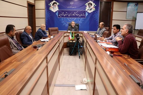 نشست بررسی اجرای طرح عمومی سامانه نوین آبیاری روستای خشکچال