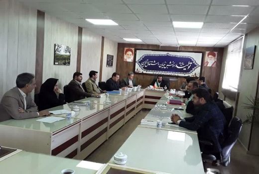 برگزاری نشست کارگروه ساماندهی آرد و نان و تنظیم بازار شهرستان آوج