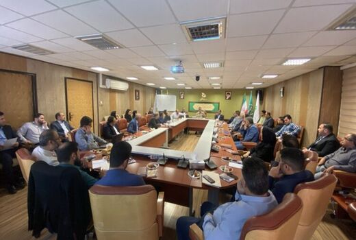  نشستی با محوریت «جاسوسی تلفنی» 
