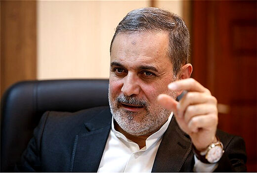 سوالی مطرح باشد پاسخ می‌دهم