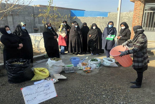 ایجاد 21 سایت تهیه و تولید کمپوست خانگی با حضور 300 نفر از زنان بهره بردار روستایی آذربایجان شرقی 